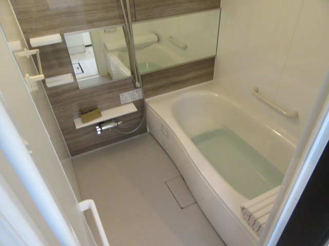 ボルツⅦの浴室