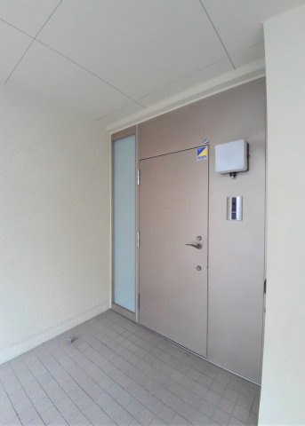 【玄関】 | プレミアガーデン本郷 | 【プレミアガーデン本郷】