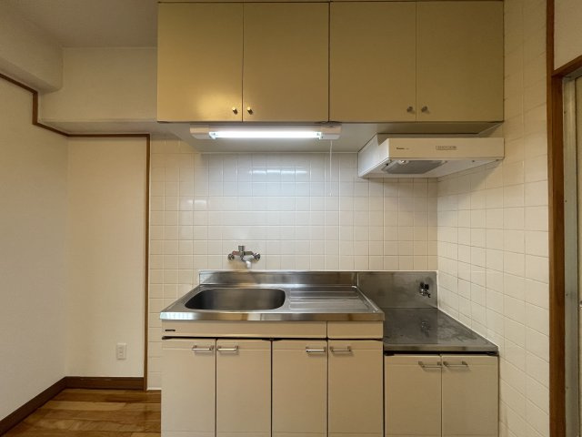 【内装】 | サンライズ上田 | 別部屋の写真となります。