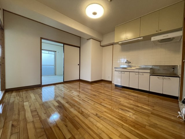 【内装】 | サンライズ上田 | 別部屋の写真となります。