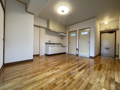 【内装】 | サンライズ上田 | 別部屋の写真となります。