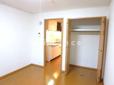 【内装】 | コメンサール