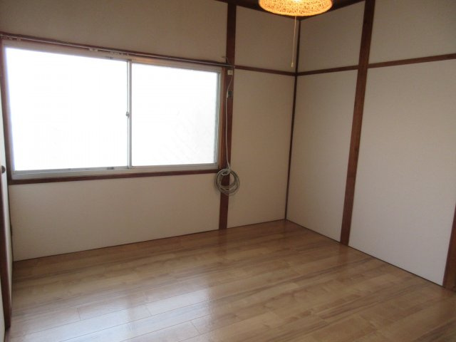 第１松雅荘の洋室