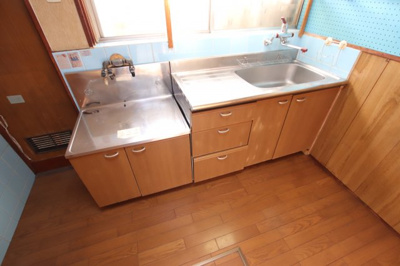  | 堺市東区西野3-17