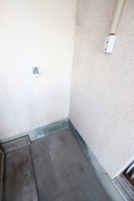 【設備】 | 堺市東区西野3-17 | 室外洗濯機置場