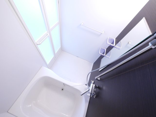 フレグランスＵの浴室|日々の疲れを癒すお風呂付です