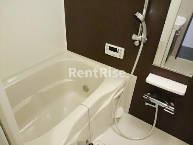 アビタシオン柳戸東の浴室