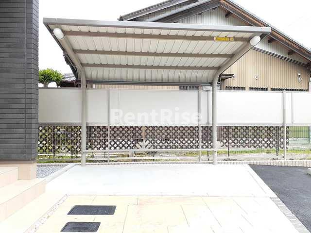 オルカの駐車場