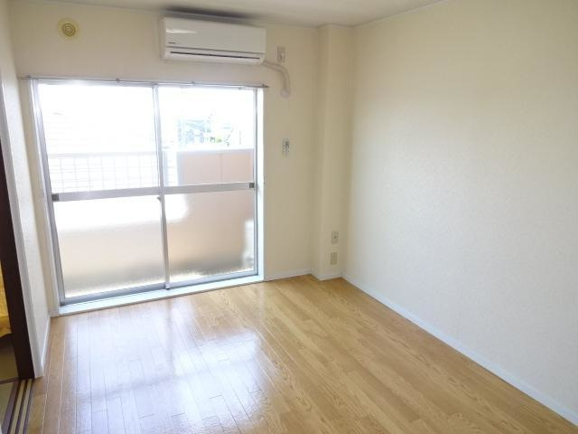 シャトー一宮の居間・リビング|リビング