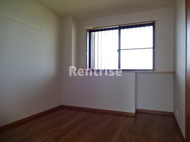 クオリティ パレスの洋室|北洋室