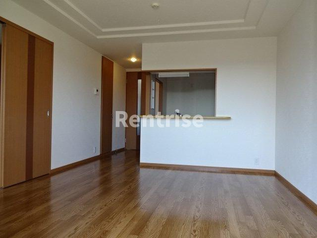 クオリティ パレスの居間・リビング|リビング