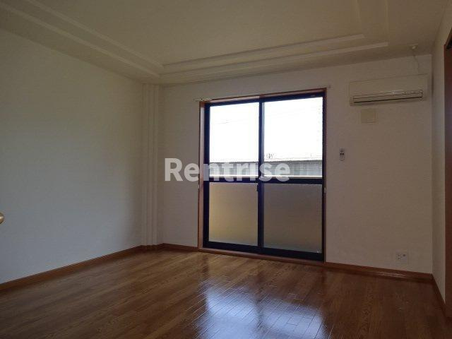 クオリティ パレスの居間・リビング|リビング