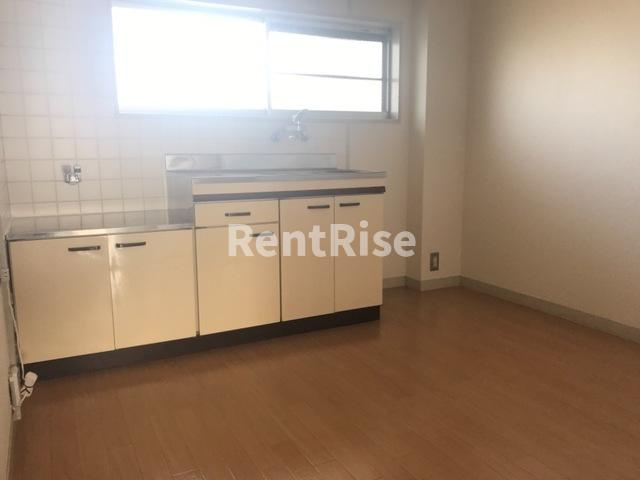 ロイヤルガーデンＫの収納|室内(イメージ)