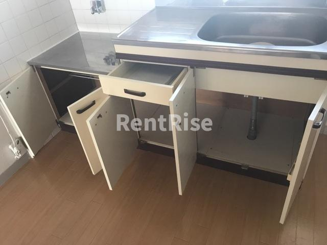 ロイヤルガーデンＫのキッチン|キッチン収納(イメージ)