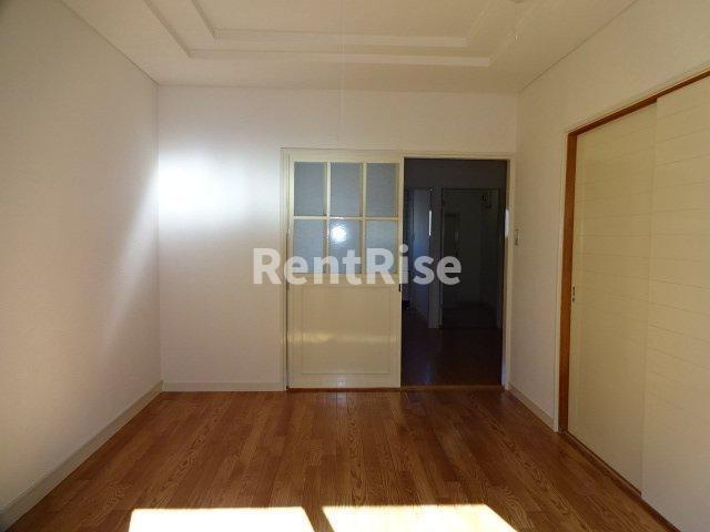 ロイヤルガーデンＫの居間・リビング|室内(イメージ)