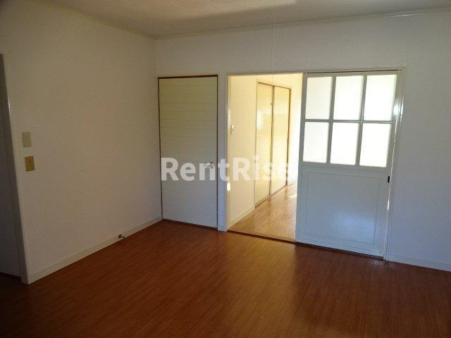 ロイヤルガーデンＫの居間・リビング|室内(イメージ)