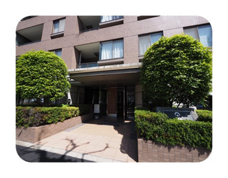 【エントランス】 | ゆとりのあるエントランスです