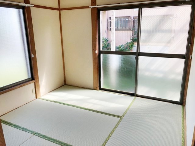 鶴岡貸家の和室