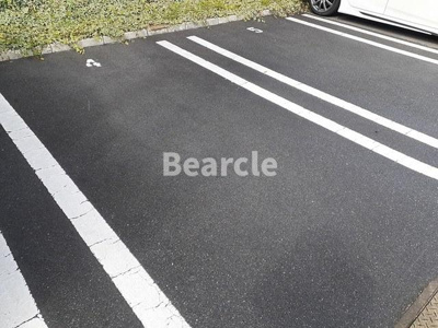 【駐車場】 | バンブーサン | 車をお持ちの方に嬉しい駐車場付きの物件です