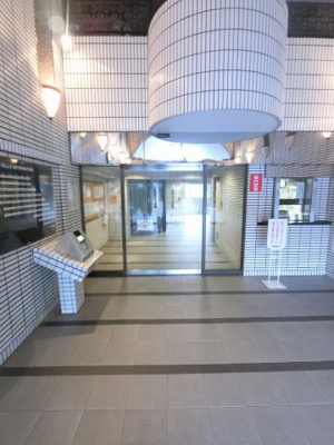 【その他共用部分】 | ライオンズマンション横浜港南ホワイトヒルズ | オートロック付きのマンションです。防犯面も安心です。