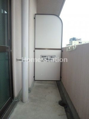 【バルコニー】 | ユニバーサル海老江