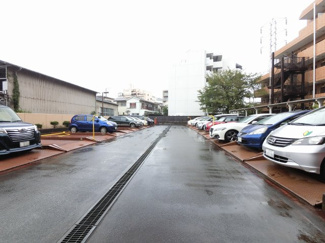 【駐車場】 | 機械式駐車場です。