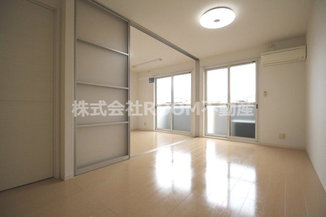 プロスぺリタSDの居間・リビング|ゆったり過ごせるリビングです