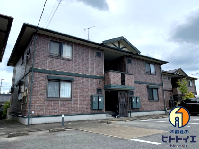 セジュールシャイニングB棟の外観