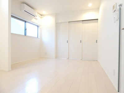 【寝室】 | プライズ南十番