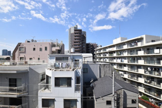 【展望】 | 物件のお問い合わせは、 ０１２０－７００－９６８までお気軽にどうぞ！
バルコニーからの眺望
