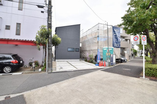 【前面道路含む現地写真】 | 現地見学や資料請求などお気軽にお問合わせ下さい
周辺環境とあわせて現地ご案内致します。