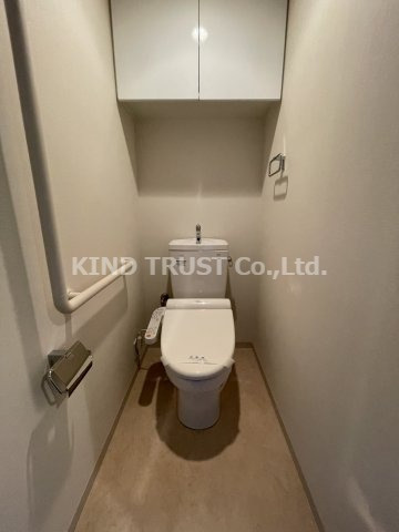 ジオグランデ梅田のトイレ|ゆったりとした空間のトイレです