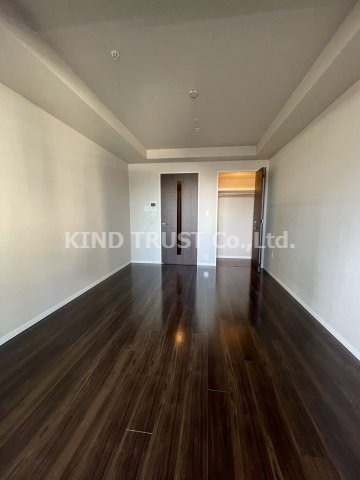 ジオグランデ梅田の居間・リビング|ゆったりとした居間です