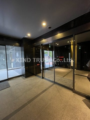 ジオグランデ梅田のエントランス|清潔なエントランスです