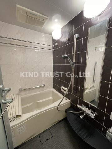 ジオグランデ梅田の浴室|きれいなお風呂です