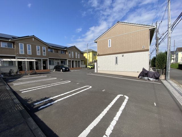 サンライズ東 Aの駐車場