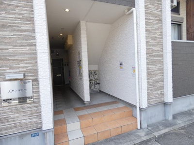 【エントランス】 | スクーデリア