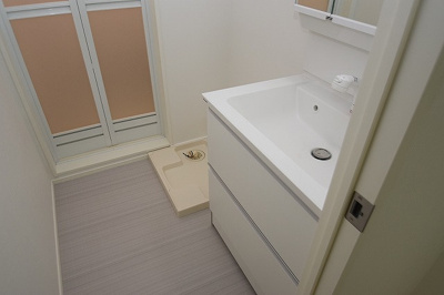 【洗面所】 | スクーデリア