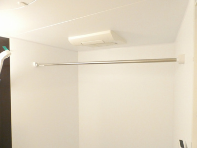 【内装】 | ベルベットコート岩塚