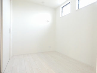 【寝室】 | ベルベットコート岩塚