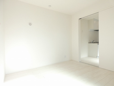 【洋室】 | ベルベットコート岩塚