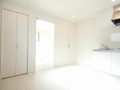 【居間・リビング】 | ベルベットコート岩塚