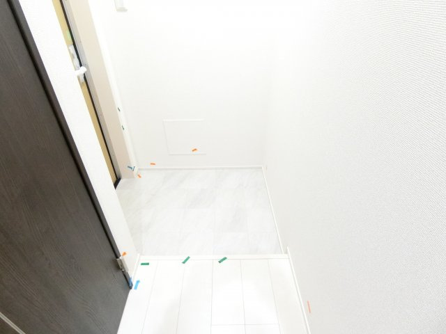 フジレジデンスの玄関