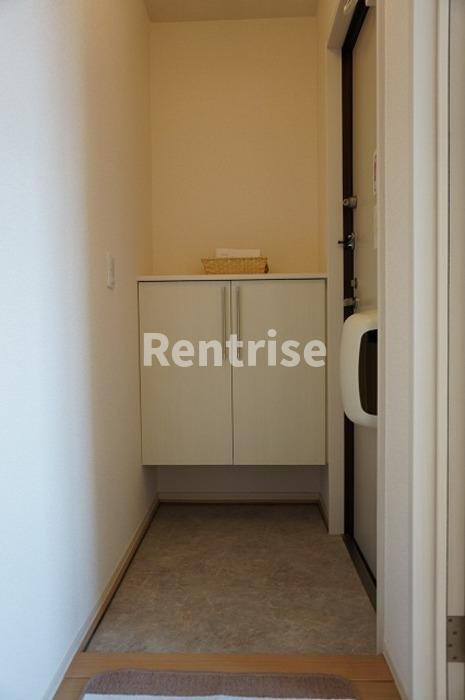 ハイム西五城Ⅲの玄関