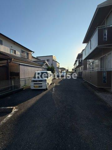 コーポエルノリタケ Ａの駐車場