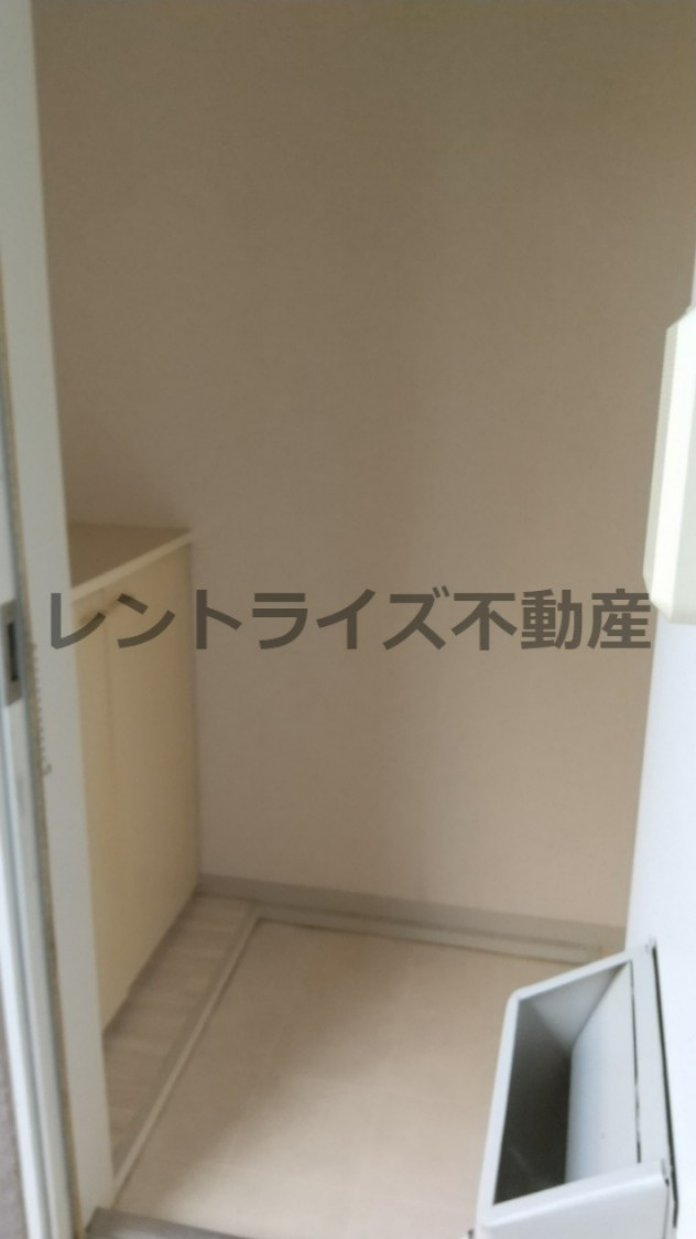 コーポエルノリタケ Ａの玄関