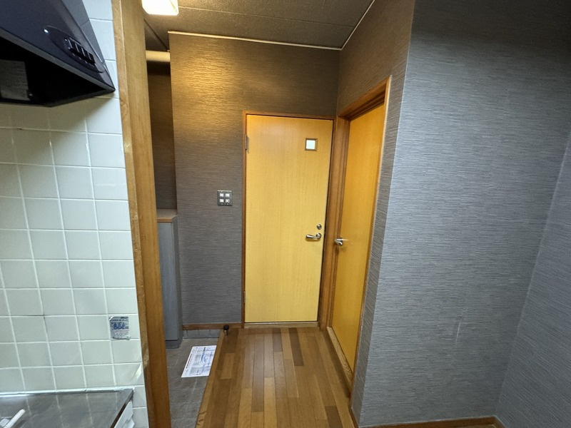 メゾン・ノアの玄関