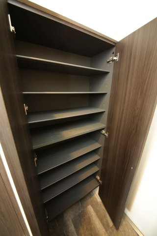 コントレイルりんくう常滑の収納