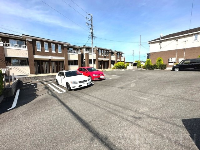 ソレイユ・西口 Aの駐車場