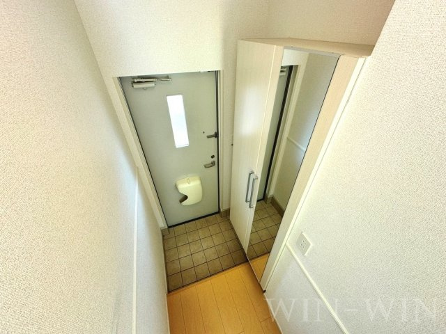 ソレイユ・西口 Aの玄関